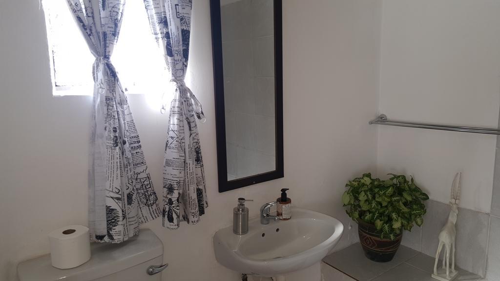 Midrand Guesthouse - Tasa 客房 照片