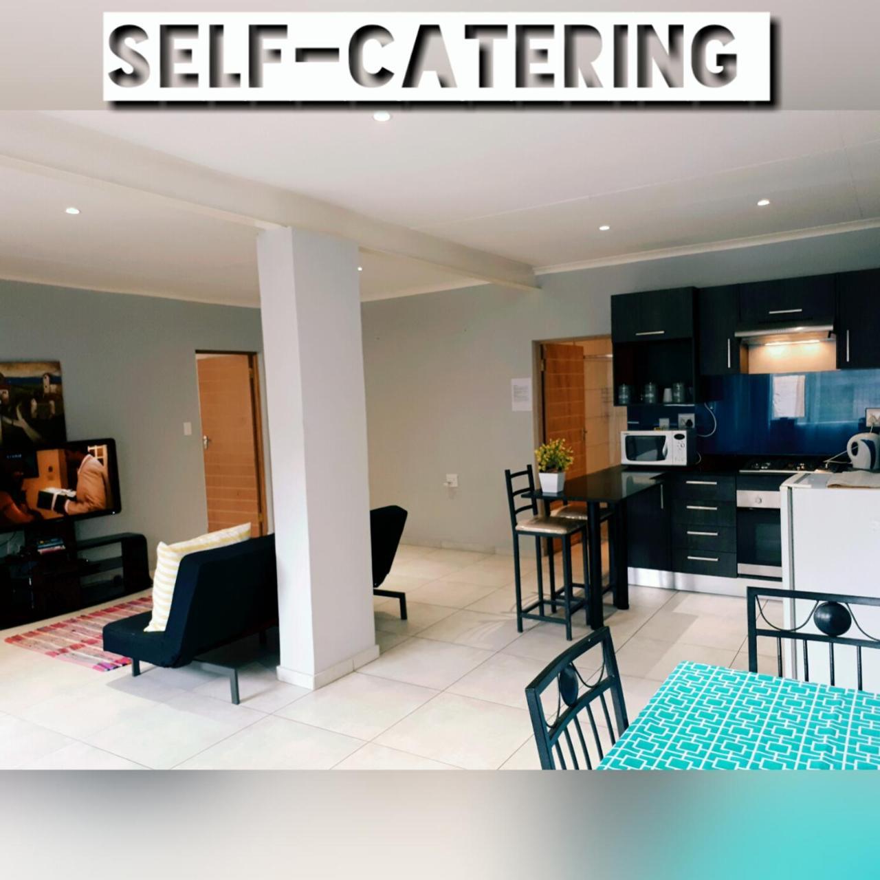 Midrand Guesthouse - Tasa 外观 照片