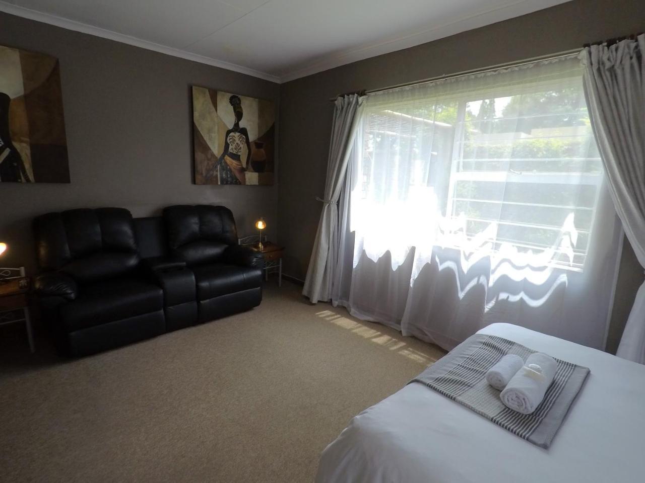 Midrand Guesthouse - Tasa 外观 照片